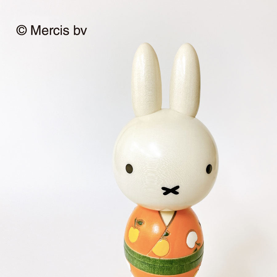 ミッフィー　リンゴ