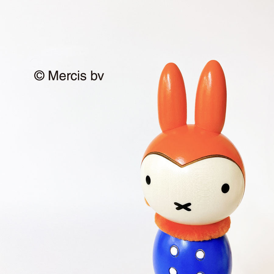 ミッフィー　雪の日