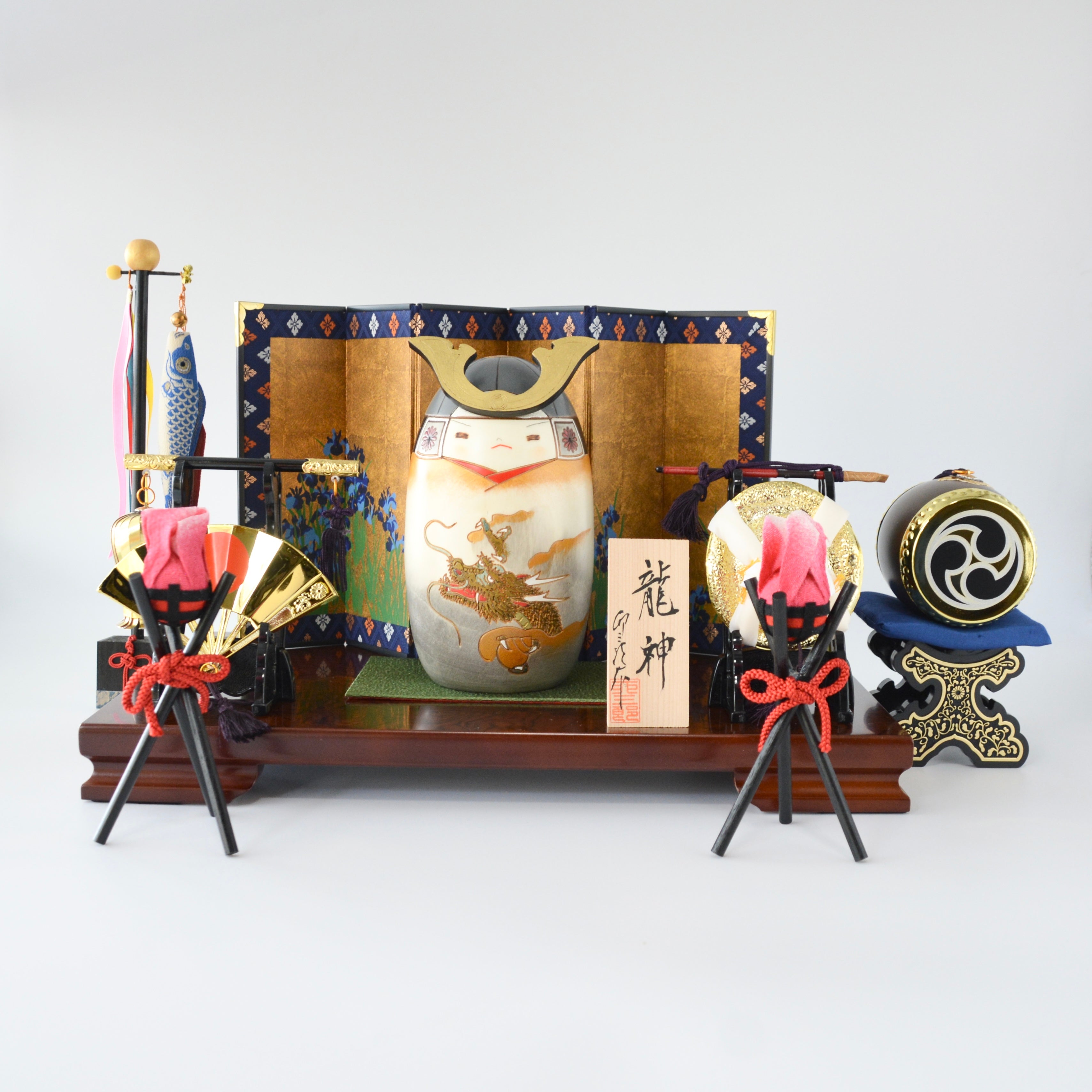 五月人形こけし 龍神 足付き台フルセット｜卯三郎こけし公式